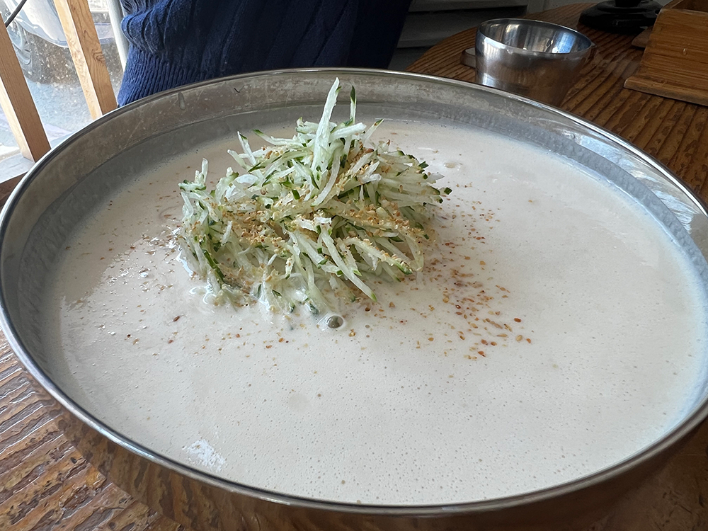 맛집 찾아서 먹은 콩국수..